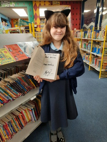 Lola-Rose Book Club