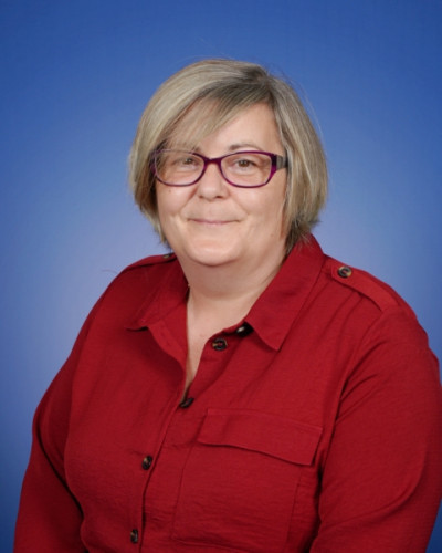 Mrs Viv Clark